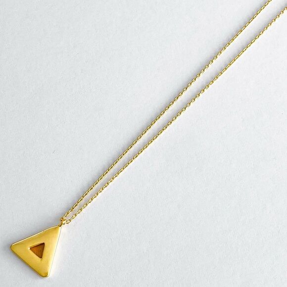 Madewell triangle necklace. - Picture 8 of 10